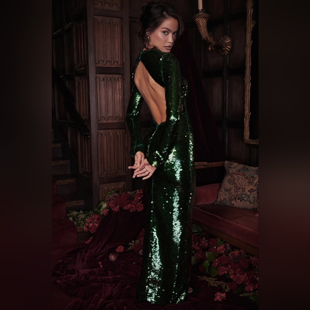 NWT House of CB Belle Green Sequin Long Sleeve Open Back Gownโ Maxi Dress XL